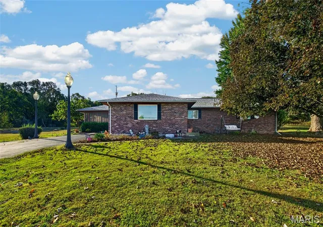 Photo 3 of Single family home for sale at 10680 County Rd 5280, Rolla, MO 65401 | MLS# MIS26066810 | Listing updated on 2026-10-20