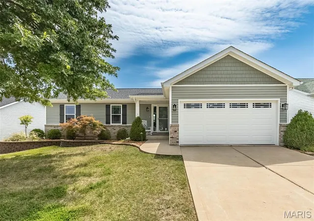 Photo 1 of Single family home for sale at 46 Tulip Bnd Dr, Wentzville, MO 63385 | MLS# MIS26066817 | Listing updated on 2026-10-19