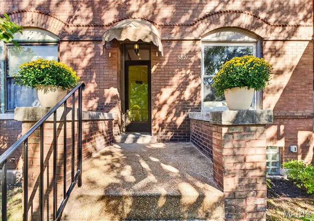 Photo 1 of Single family home for sale at 3821 Flad Ave, Saint Louis, MO 63110 | MLS# MIS26066831 | Listing updated on 2026-10-21