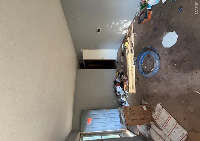 Photo 1 of Single family home for sale at 1617 Parklane Dr, East Saint Louis, IL 62206 | MLS# MIS26066854 | Listing updated on 2026-10-17