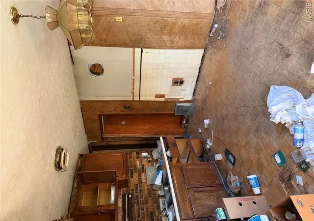 Photo 2 of Single family home for sale at 1617 Parklane Dr, East Saint Louis, IL 62206 | MLS# MIS26066854 | Listing updated on 2026-10-17