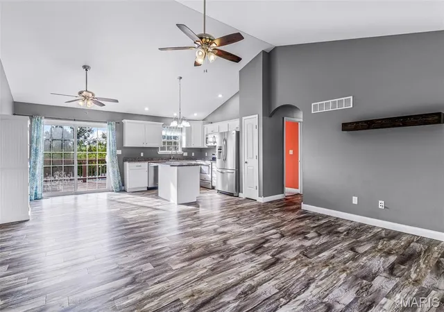 Photo 1 of Single family home for sale at 452 Ridge Hvn, Farmington, MO 63640 | MLS# MIS26066861 | Listing updated on 2026-10-27