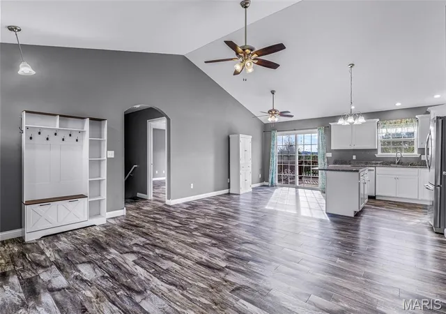 Photo 2 of Single family home for sale at 452 Ridge Hvn, Farmington, MO 63640 | MLS# MIS26066861 | Listing updated on 2026-10-27