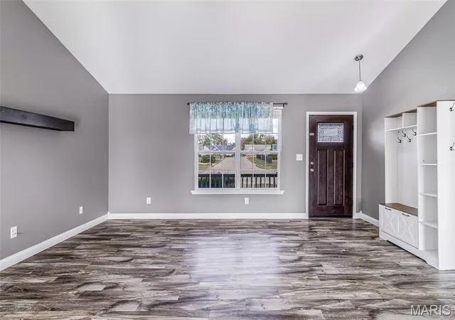 Photo 4 of Single family home for sale at 452 Ridge Hvn, Farmington, MO 63640 | MLS# MIS26066861 | Listing updated on 2026-10-27