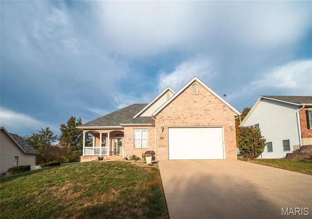 Single family home for sale at 1004 Grandsir Ave, Rolla, MO 65401 | MLS# MIS26066862