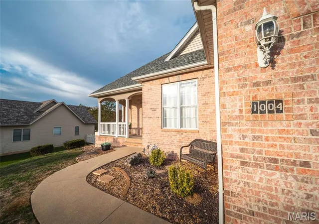 Photo 1 of Single family home for sale at 1004 Grandsir Ave, Rolla, MO 65401 | MLS# MIS26066862 | Listing updated on 2026-10-29