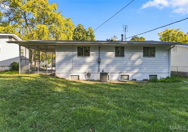 Photo 1 of Single family home for sale at 8622 North Ave, Saint Louis, MO 63114 | MLS# MIS26066909 | Listing updated on 2026-10-19