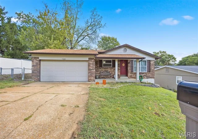 Single family home for sale at 7200 Burgess Dr, Barnhart, MO 63012 | MLS# MIS26066929