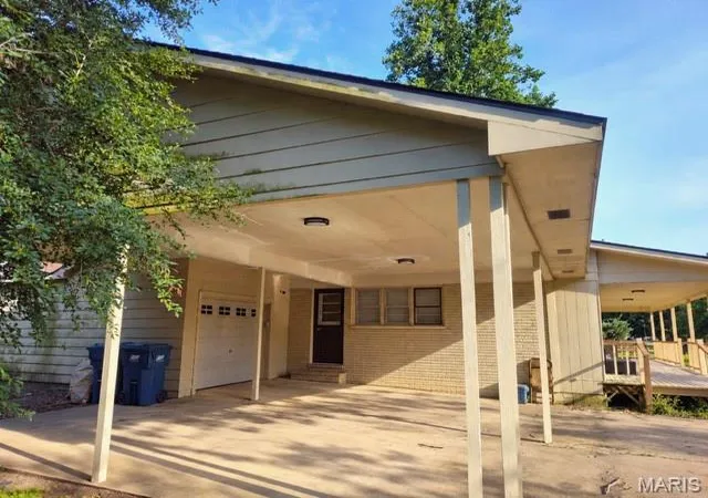 Photo 1 of Single family home for sale at 406 Washington St, Malden, MO 63863 | MLS# MIS26066957 | Listing updated on 2026-10-18
