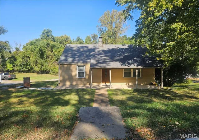 Photo 1 of Single family home for sale at 3535 Welland Ave, Bridgeton, MO 63044 | MLS# MIS26066964 | Listing updated on 2026-10-21