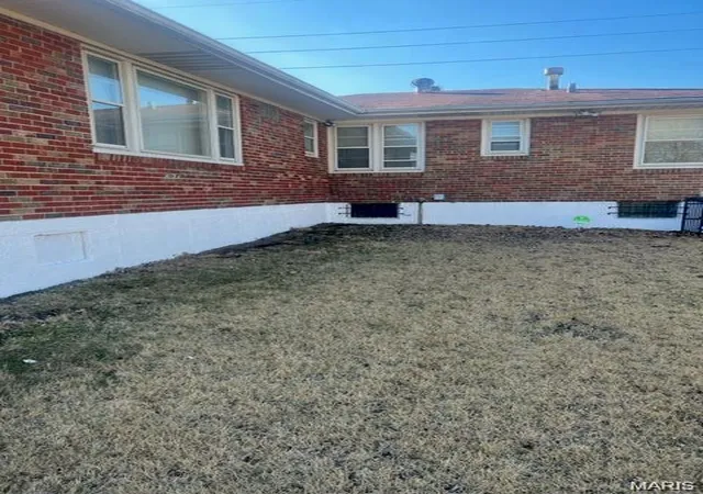 Photo 1 of Single family home for sale at 6144 Evergreen Blvd, Saint Louis, MO 63134 | MLS# MIS26066989 | Listing updated on 2026-10-28