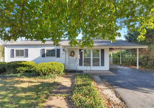 Photo 1 of Single family home for sale at 600 Hill Dr, Eureka, MO 63025 | MLS# MIS26066993 | Listing updated on 2026-10-22