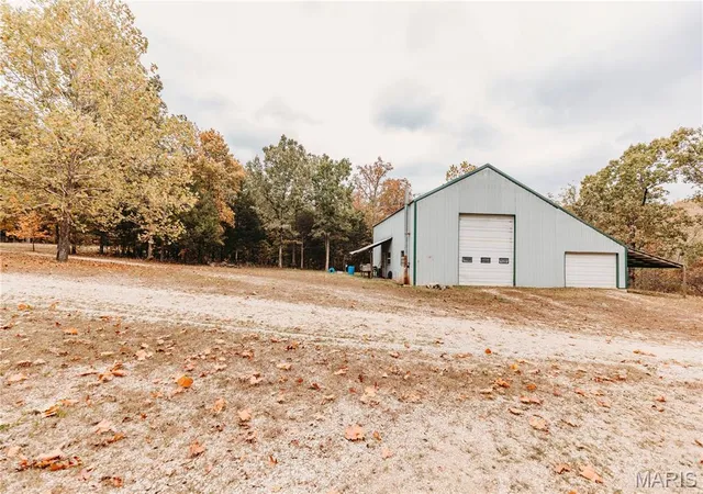 Photo 4 of Single family home for sale at 11550 Cherry Rd, Dixon, MO 65459 | MLS# MIS26067004 | Listing updated on 2026-10-22