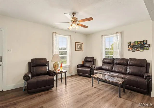 Photo 3 of Sale Pending at 6271 Cedar Hl Rd, Cedar Hill, MO 63016 | MLS# MIS26067015 | Listing updated on 2026-10-27