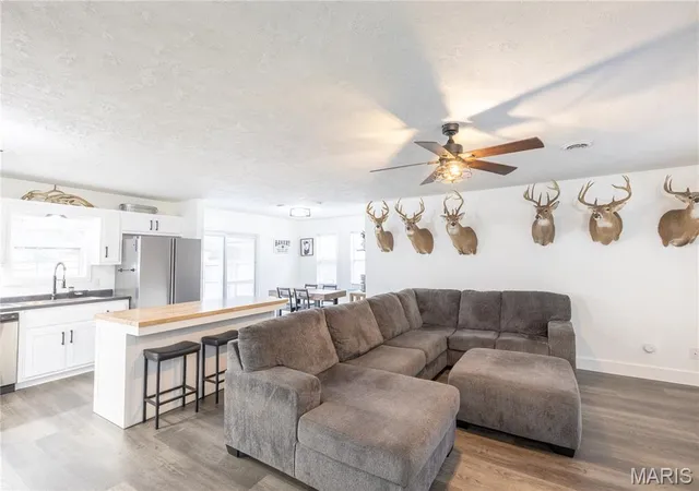 Photo 2 of Sale Pending at 405 Bell Ln, Oran, MO 63771 | MLS# MIS26067021 | Listing updated on 2026-10-27