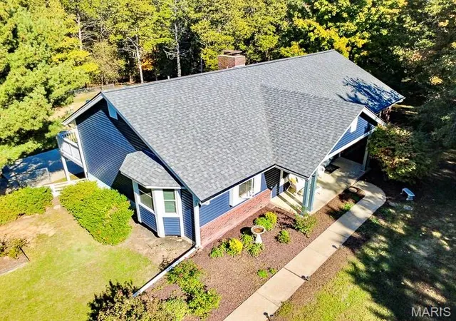 Photo 1 of Single family home for sale at 383 Big Cedar Dr, Foristell, MO 63348 | MLS# MIS26067039 | Listing updated on 2026-10-28