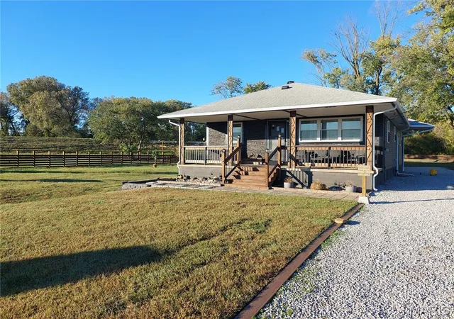 Photo 4 of Single family home for sale at 2521 North St, Granite City, IL 62040 | MLS# MIS26067043 | Listing updated on 2026-10-23