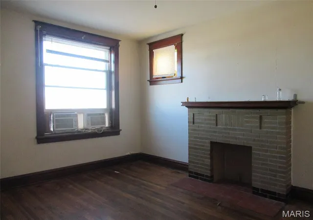 Photo 2 of Multi family home for sale at 4278 E Sacramento Ave, Saint Louis, MO 63115 | MLS# MIS26067050 | Listing updated on 2026-10-21