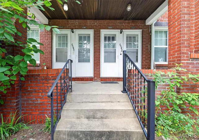 Photo 3 of Multi family home for sale at 6040 Southwest Ave, Saint Louis, MO 63139 | MLS# MIS26067052 | Listing updated on 2026-10-27