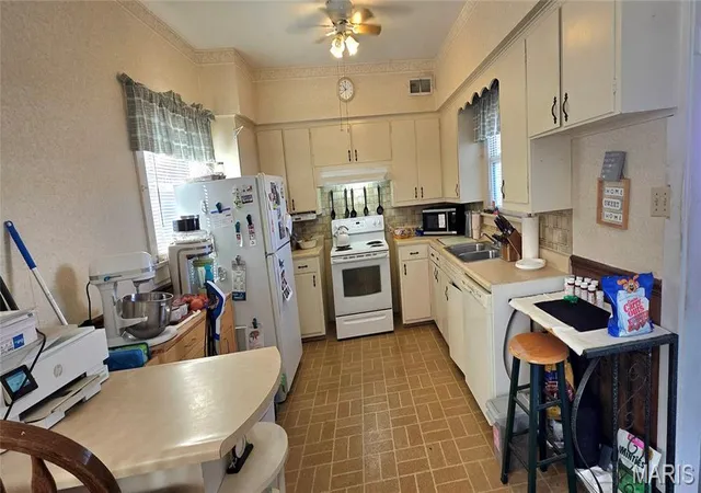 Photo 3 of Single family home for sale at 917 State St, Chester, IL 62233 | MLS# MIS26067068 | Listing updated on 2026-10-23