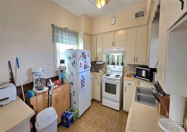 Photo 4 of Single family home for sale at 917 State St, Chester, IL 62233 | MLS# MIS26067068 | Listing updated on 2026-10-23