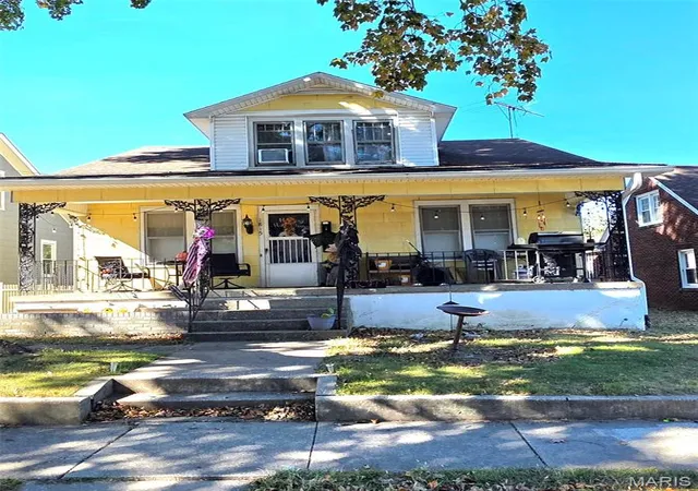 Photo 3 of Single family home for sale at 1815 Swanwick St, Chester, IL 62233 | MLS# MIS26067070 | Listing updated on 2026-10-23