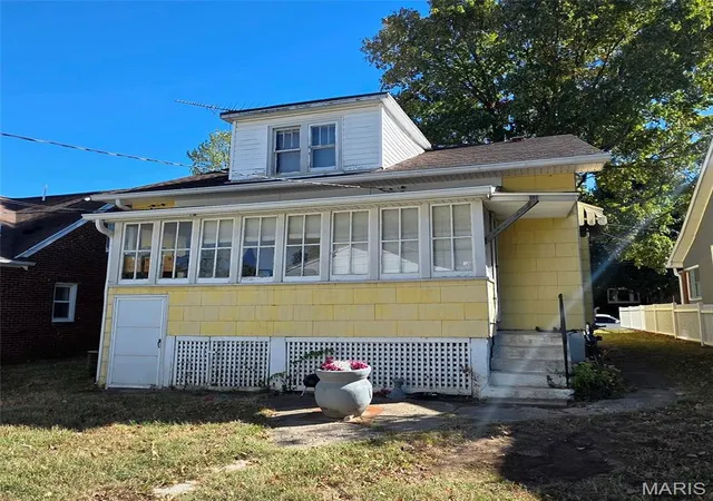 Photo 4 of Single family home for sale at 1815 Swanwick St, Chester, IL 62233 | MLS# MIS26067070 | Listing updated on 2026-10-23