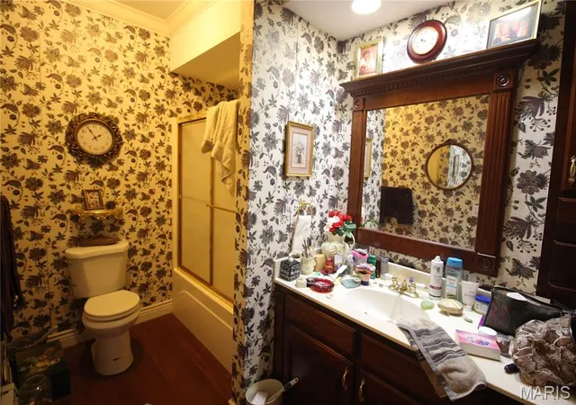Photo 3 of Sale Pending at 240 Michael Dr, Troy, IL 62294 | MLS# MIS26067073 | Listing updated on 2026-10-22