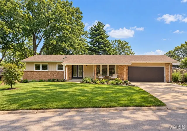 Single family home for sale at 1224 Bonheur Dr, Saint Louis, MO 63146 | MLS# MIS26067074