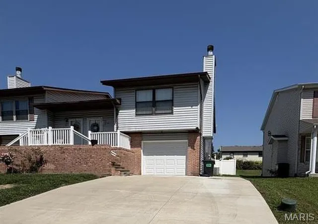 Photo 1 of Condo for sale at 15 Clinton Hl Dr, Swansea, IL 62226 | MLS# MIS26067089 | Listing updated on 2026-10-20