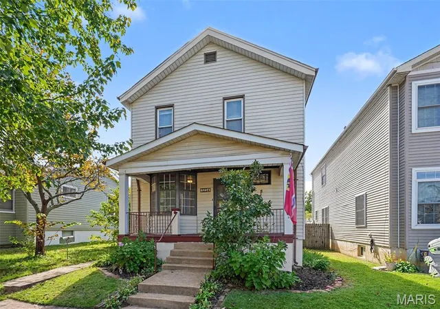 Photo 1 of Single family home for sale at 5234 Blow St, Saint Louis, MO 63109 | MLS# MIS26067090 | Listing updated on 2026-10-23
