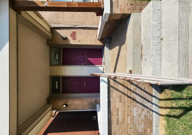 Photo 3 of Multi family home for sale at 4907 Fountain Ave, Saint Louis, MO 63113 | MLS# MIS26067092 | Listing updated on 2026-10-19