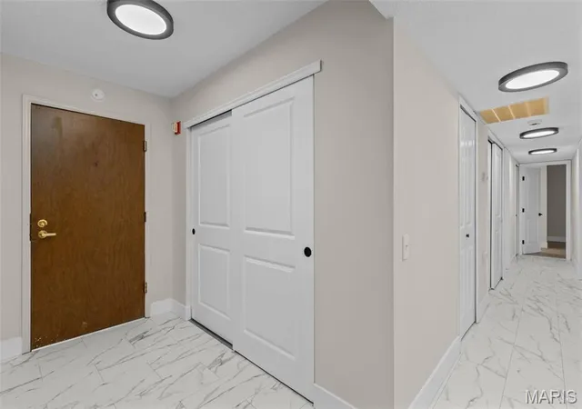 Photo 4 of Condo for sale at 514 Coeur De Royale Dr #202, Saint Louis, MO 63141 | MLS# MIS26067100 | Listing updated on 2026-10-22
