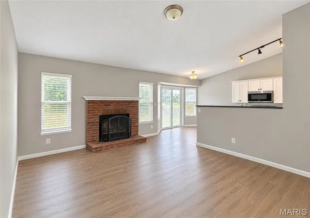 Photo 1 of Single family home for sale at 2009 Rosedale Ct, Arnold, MO 63010 | MLS# MIS26067103 | Listing updated on 2026-10-21