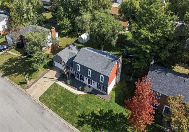 Photo 1 of Single family home for sale at 810 Meadowlark Dr, O Fallon, IL 62269 | MLS# MIS26067105 | Listing updated on 2026-10-20