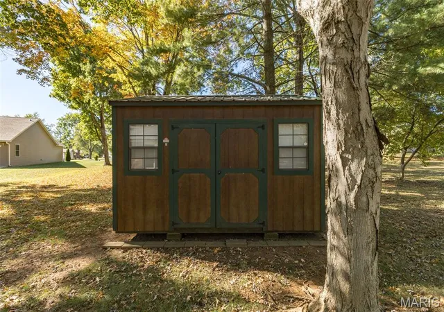Photo 3 of Single family home for sale at 507 Sequoia St, Farmington, MO 63640 | MLS# MIS26067121 | Listing updated on 2026-10-21