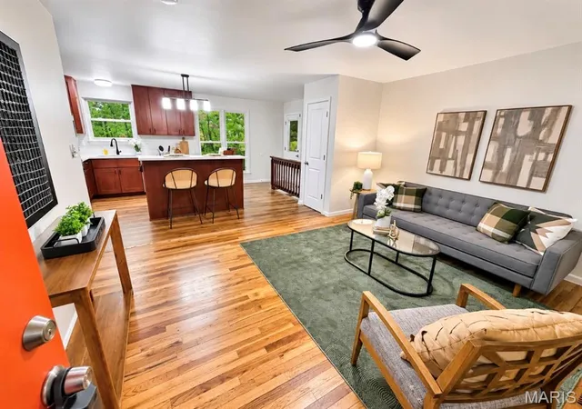 Photo 3 of Single family home for sale at 110 E Thornton Ave, Saint Louis, MO 63119 | MLS# MIS26067174 | Listing updated on 2026-10-22