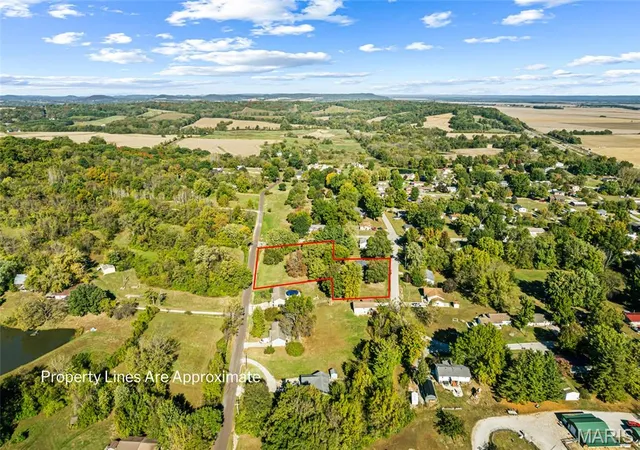Photo 3 of Single family home for sale at 1207 Apple St, Elsberry, MO 63343 | MLS# MIS26067185 | Listing updated on 2026-10-28