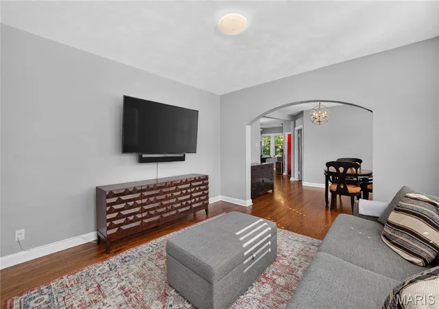 Photo 3 of Single family home for sale at 106 Handlan Ct, Saint Louis, MO 63122 | MLS# MIS26067235 | Listing updated on 2026-10-28