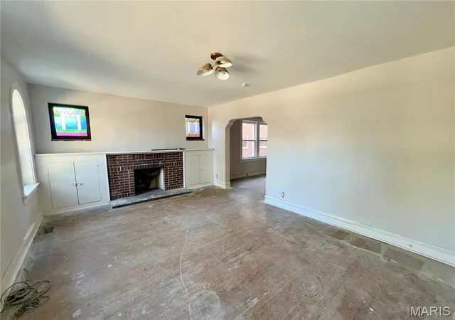 Photo 2 of Sale Pending at 7208 Dartmouth Ave, Saint Louis, MO 63130 | MLS# MIS26067255 | Listing updated on 2026-10-26