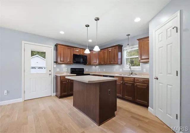 Photo 3 of Single family home for sale at 7239 Bruno Ave, Saint Louis, MO 63143 | MLS# MIS26067263 | Listing updated on 2026-10-20