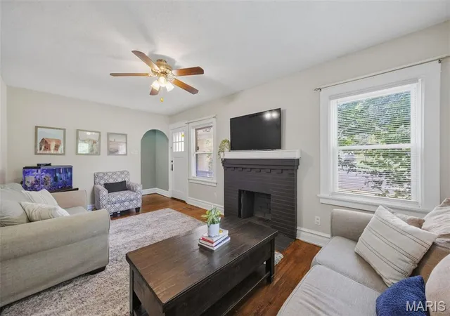Photo 4 of Single family home for sale at 8510 S Laclede Sta Rd, Saint Louis, MO 63123 | MLS# MIS26067272 | Listing updated on 2026-10-22