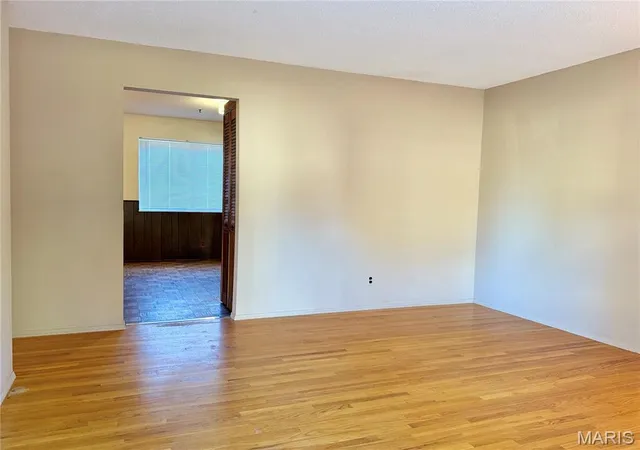 Photo 1 of Single family home for sale at 11716 Hollycrest Dr, Maryland Heights, MO 63043 | MLS# MIS26067276 | Listing updated on 2026-10-19