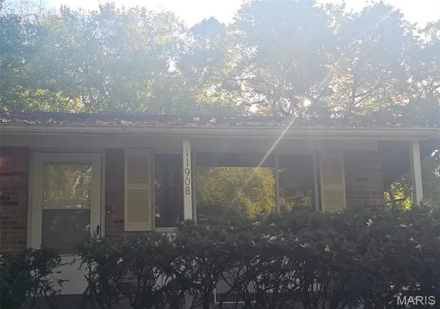 Photo 2 of Single family home for sale at 11908 Rio Grande Dr, Saint Louis, MO 63138 | MLS# MIS26067294 | Listing updated on 2026-10-26