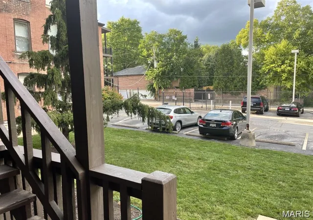 Photo 1 of Condo for sale at 5527 Waterman Blvd #1E, Saint Louis, MO 63112 | MLS# MIS26067297 | Listing updated on 2026-10-19