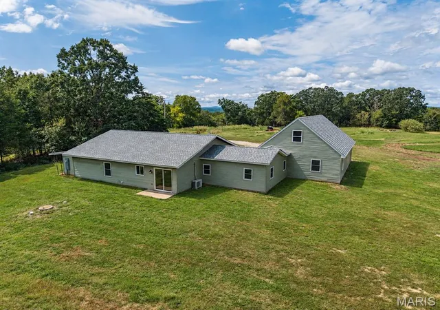 Photo 3 of Single family home for sale at 13129 Province Rd, Irondale, MO 63648 | MLS# MIS26067305 | Listing updated on 2026-10-21
