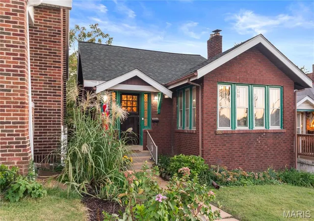 Photo 1 of Single family home for sale at 3950 Parker Ave, Saint Louis, MO 63116 | MLS# MIS26067307 | Listing updated on 2026-10-28