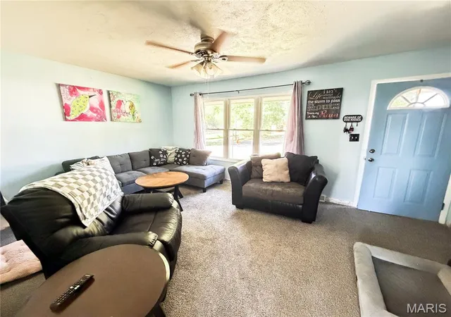 Photo 3 of Single family home for sale at 1445 Nelms Ave, Centralia, IL 62801 | MLS# MIS26067312 | Listing updated on 2026-10-22