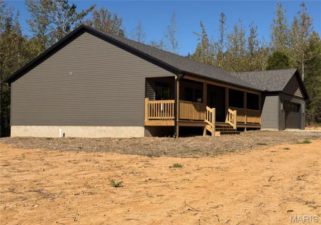 Photo 2 of Single family home for sale at 1197 Cr 482, Poplar Bluff, MO 63901 | MLS# MIS26067313 | Listing updated on 2026-10-28