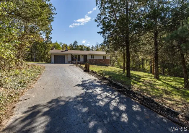 Single family home for sale at 5420 Glade Chapel Rd, Hillsboro, MO 63050 | MLS# MIS26067323
